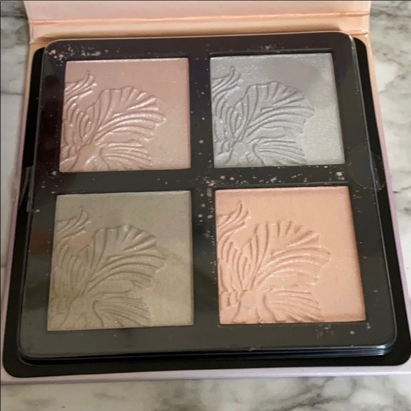 ❌Makeup Bundle #13 - Picture 5 of 5